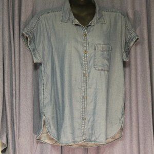 American Eagle cap sleeve blouse